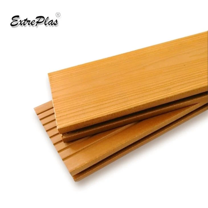 Plastic balcony decking 2